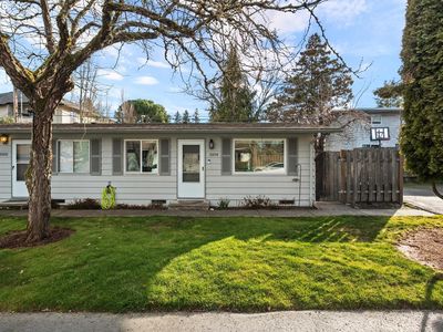 5594 SW Erickson Ave