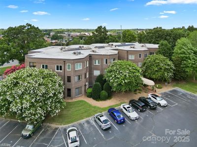 84 Lake Concord Rd NE