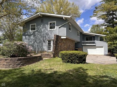 2004 Fairway Dr