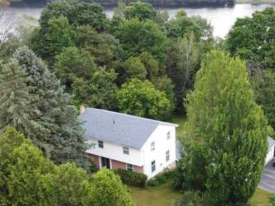 408 River Rd