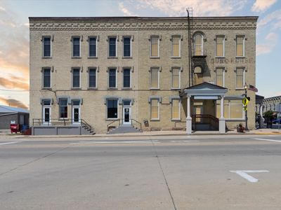 1101 1st Center Ave