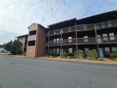 8530 Tidewater Dr APT 301