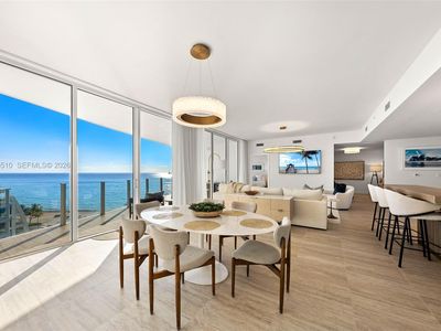 525 N Fort Lauderdale Beach Blvd #702