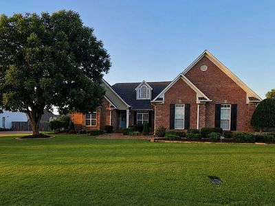 190 Greendale Dr