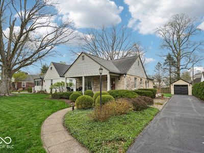 261 W Westfield Blvd