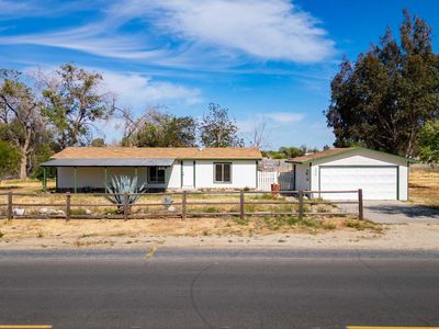 Property at 10510 E Avenue R10, Littlerock, CA