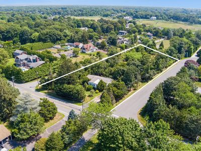 28 Apaucuck Point Rd