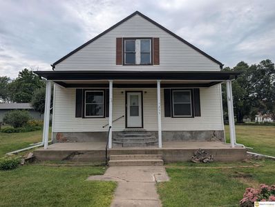 255 N 4th St