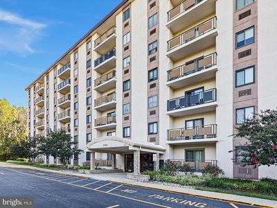 27204 Valley Run Dr #204