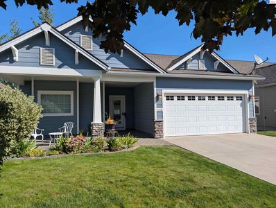 1518 Autumn Ln