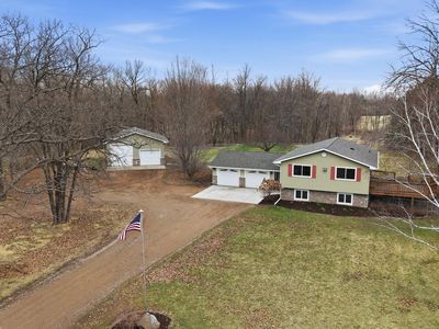 8285 Birchview Rd