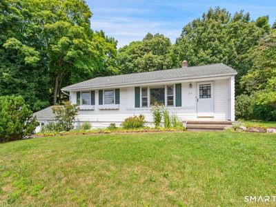 24 Crestdale Drive