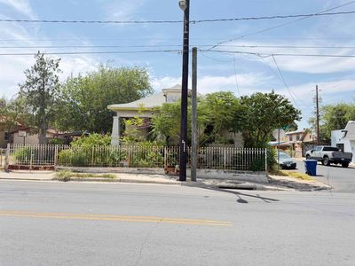 Property at 1520 Santa Maria Ave, Laredo, TX