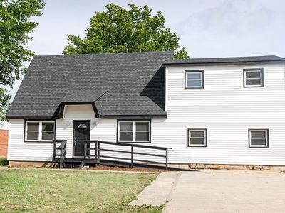 14 Woodland Dr