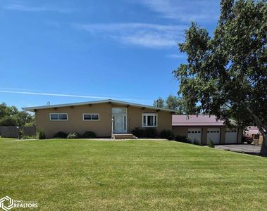 2648 260th St