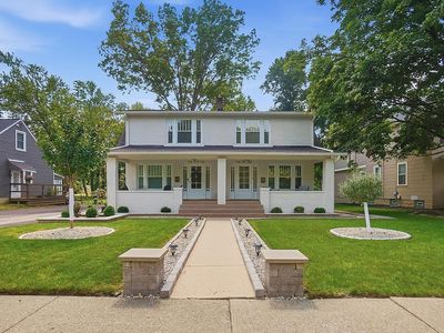 159-161 E Dublin Granville Rd