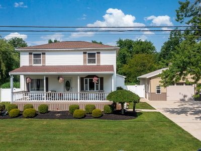 212 East Ave