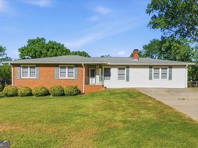 3293 Bright Star Rd