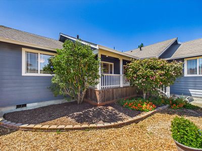1640 Rosebud Ln