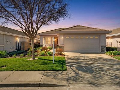 319 Trellis Lane