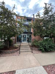 1032 N Clarkson Street #102