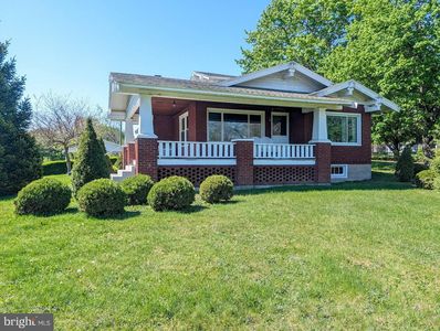 89 Williams St