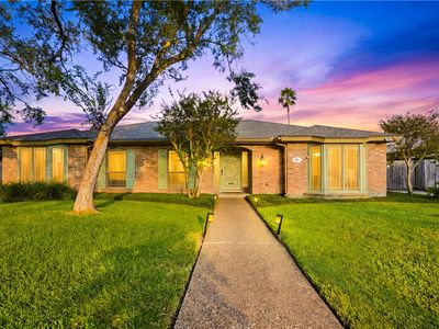 401 Cape Cod Dr