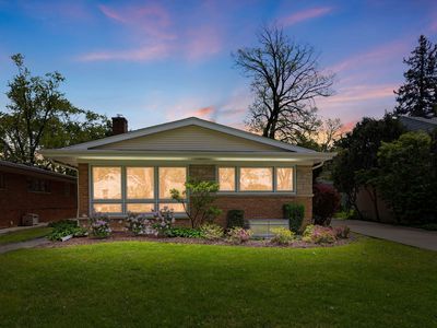 Property at 1803 S Crescent Ave, Park Ridge, IL