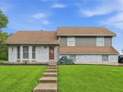 2621 S 22nd Ter