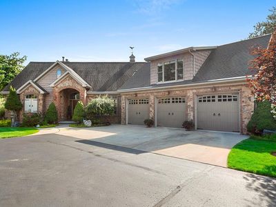 N975 River DRIVE