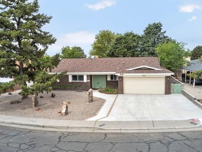 3709 Piermont Dr NE