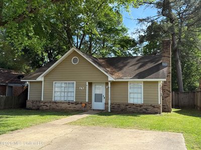 747 Clearmont Dr