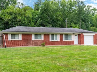 816 Country View Dr