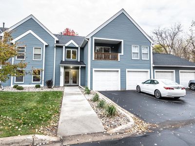 1381 Berry Ridge Rd APT 403