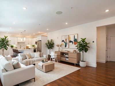 76 Flint St #1