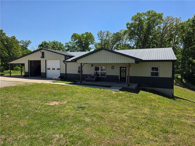 3082 E 300 North Rd