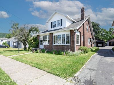 Property at 406 Washington Ave, West Wyoming, PA
