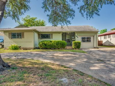 2956 Royal Ln