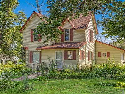 Property at 606 S Center St, Zearing, IA