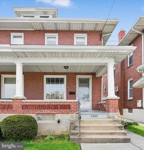 1340 Fern Ave
