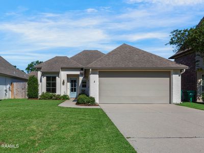 121 Fairwood Dr