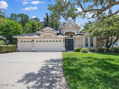 1388 BARRINGTON Circle