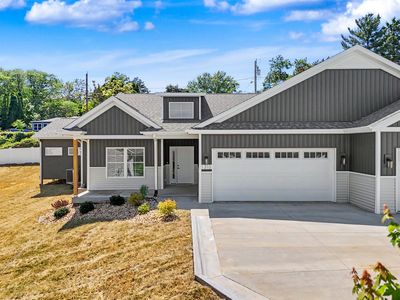 1310 Heights Ct