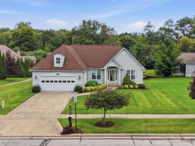 202 Fox Pointe Dr