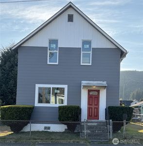 1118 Larch Street