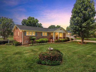 2016 Evergreen Dr