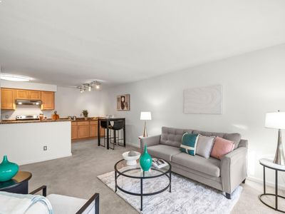 66 Fairmount Ave APT 417