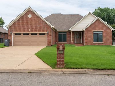 2308 Cattail Rd