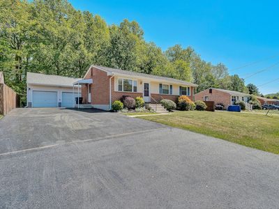 2725 Beaver Brook Rd
