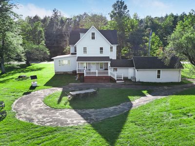 463 River Road